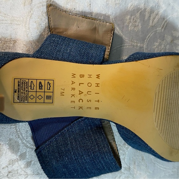 White House Black Market Denim Bow Pointed-Toe Mules – Size 7M - Picture 6 of 6